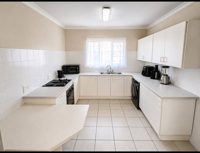 3 BEDROOM APARTMENT FOR SALE IN VORNA VALLEY